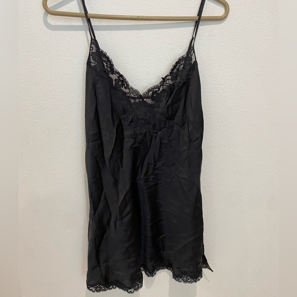 Victoria’s Secret lingerie small black lace slip